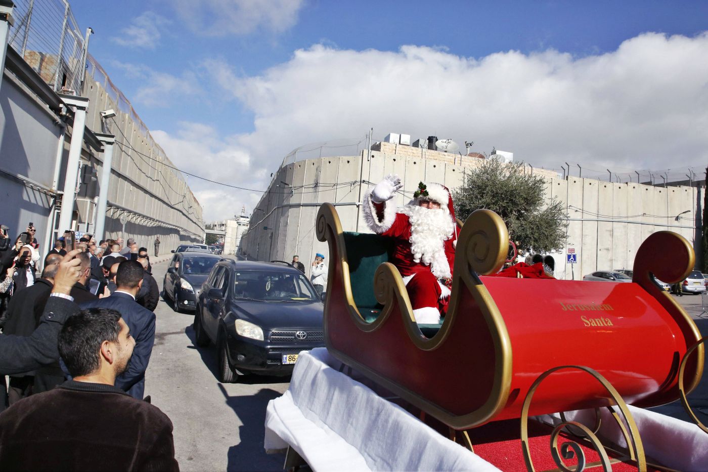 El mundo vivió la Navidad entre rezos y muchos festejos