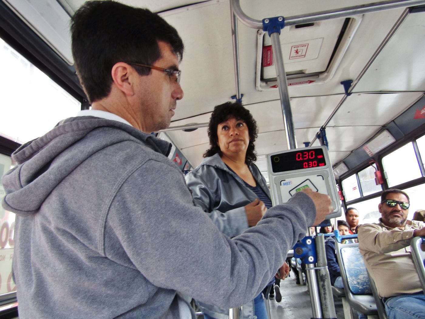 Resumen 2018: Pasaje de bus solo se paga con tarjeta en Cuenca