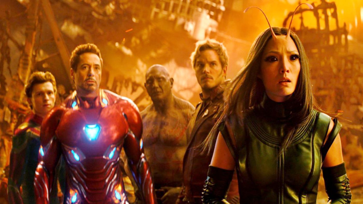  Infinity War, Marvel. La cinta que presenta al villano Thanos en su pelea con Los Avengers logró recaudar 2.000 millones de dólares a lo largo de este año. 
