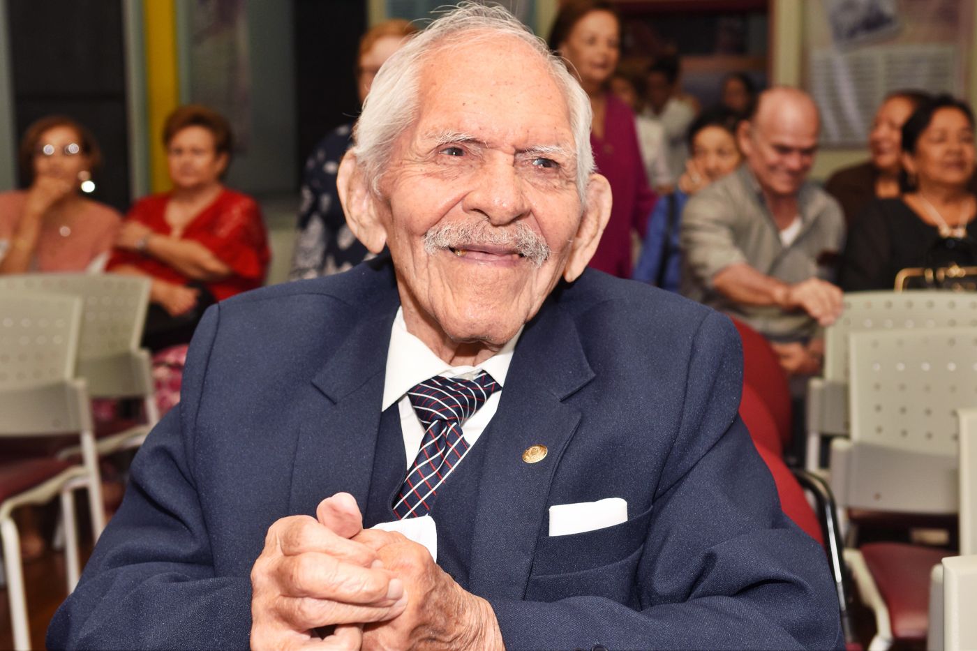 Compositor musical,
Carlos Rubira I. A los 96 años falleció el prolífico creador de música nacional.