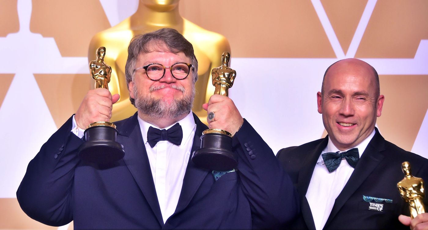 Guillermo del Toro ganó dos premios Óscar por su película La forma del agua. Eran los primeros premios para el director.