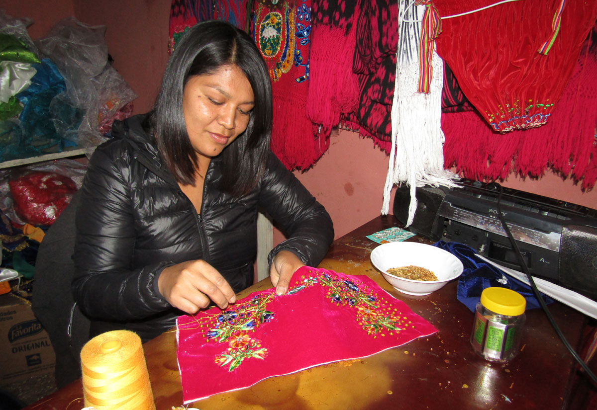 Trajes, listos para pasadas del Niño