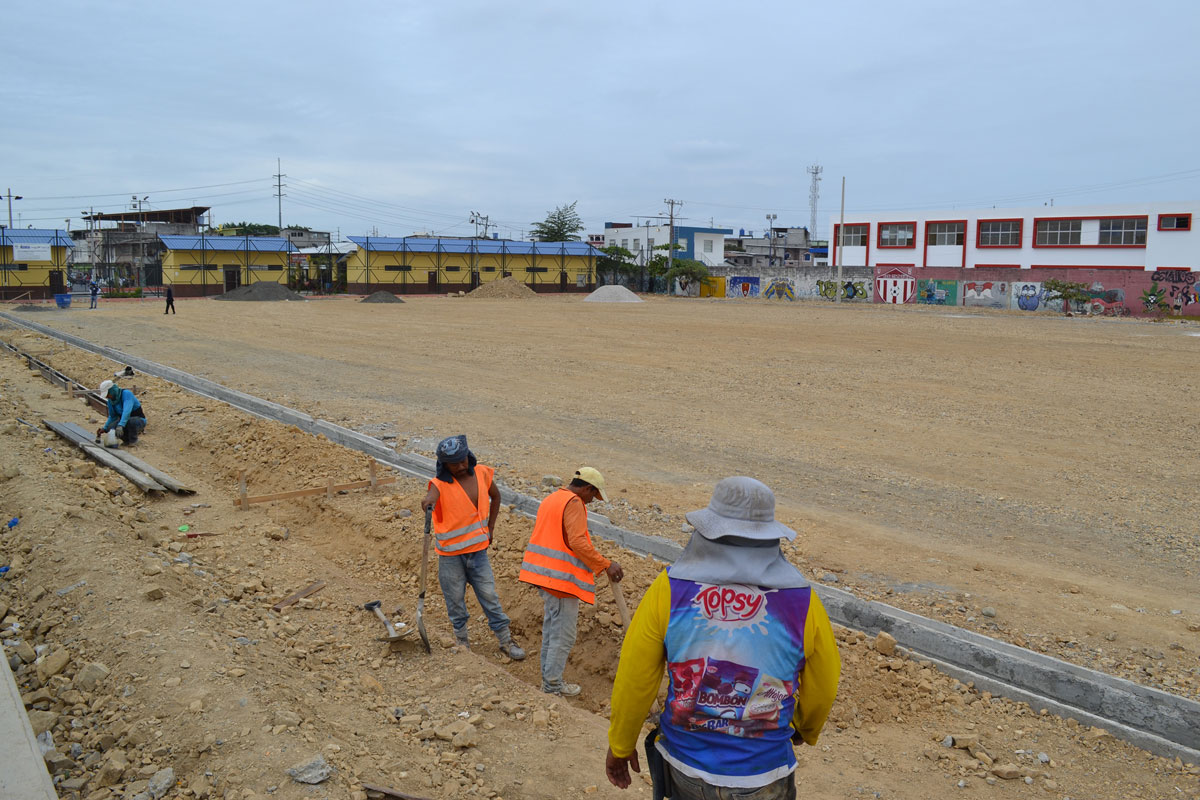 Kartódromo continúa creciendo con obras