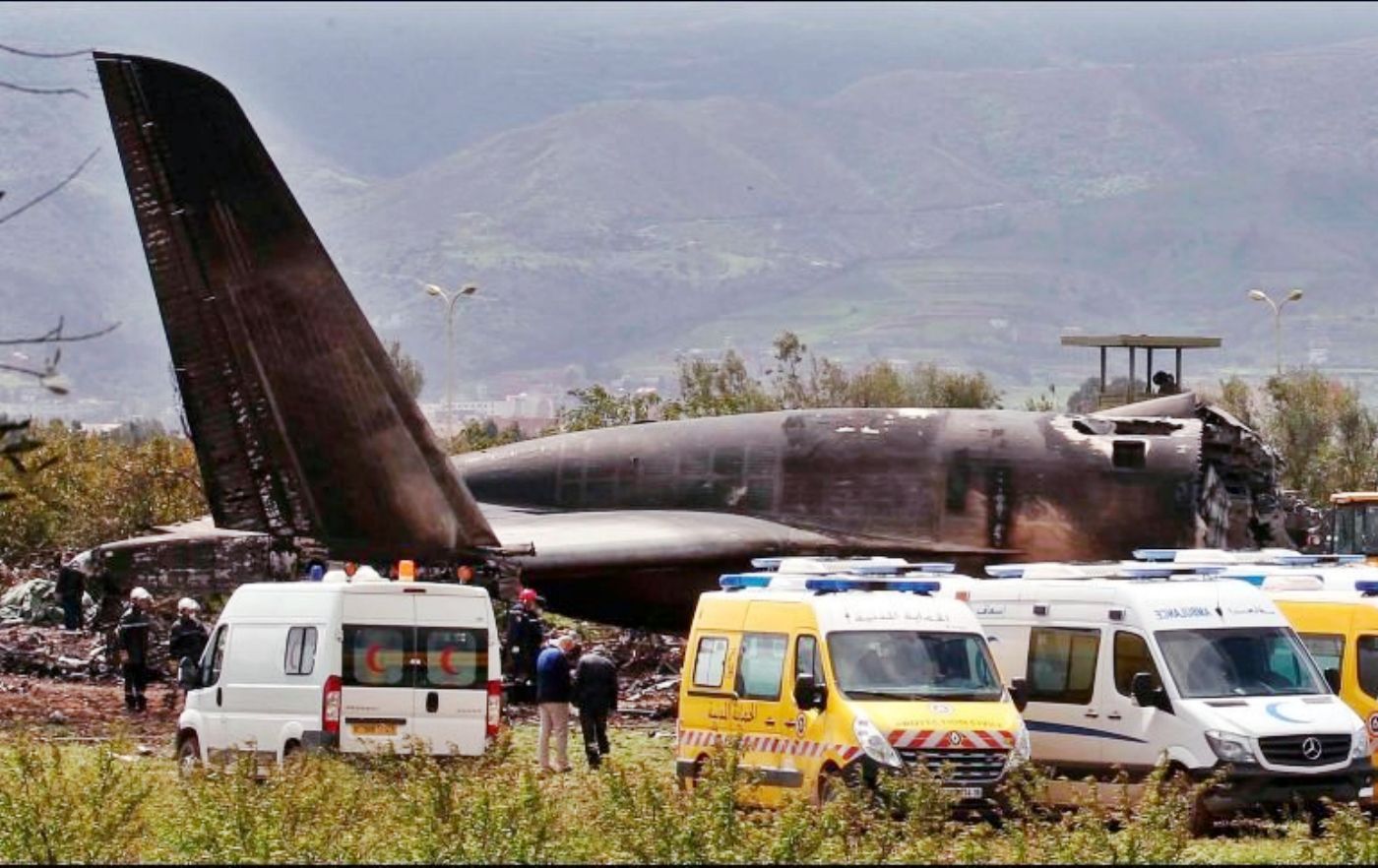 Argel: 257 muertos. En abril pasado un avión Hércules Lockheed C-130 de la Fuerza Aérea argelina se estrelló en una zona agrícola de la ciudad de Blida.